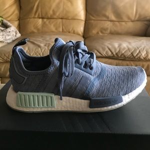 Women’s Adidas NMD R1 Shoes